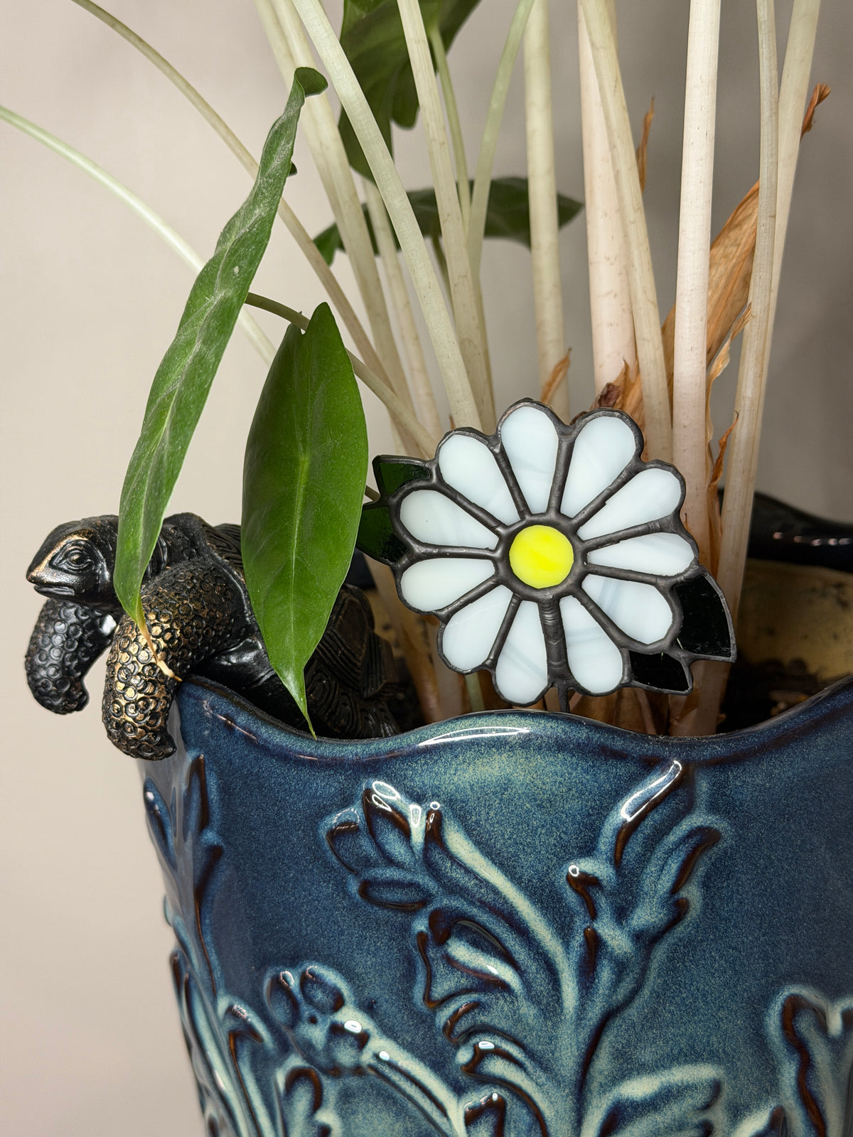 "Daisy" Mini Stained Glass Plant Stake